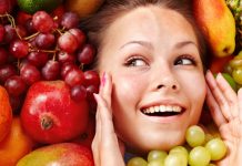 10 Foods That Help Combat Skin Aging