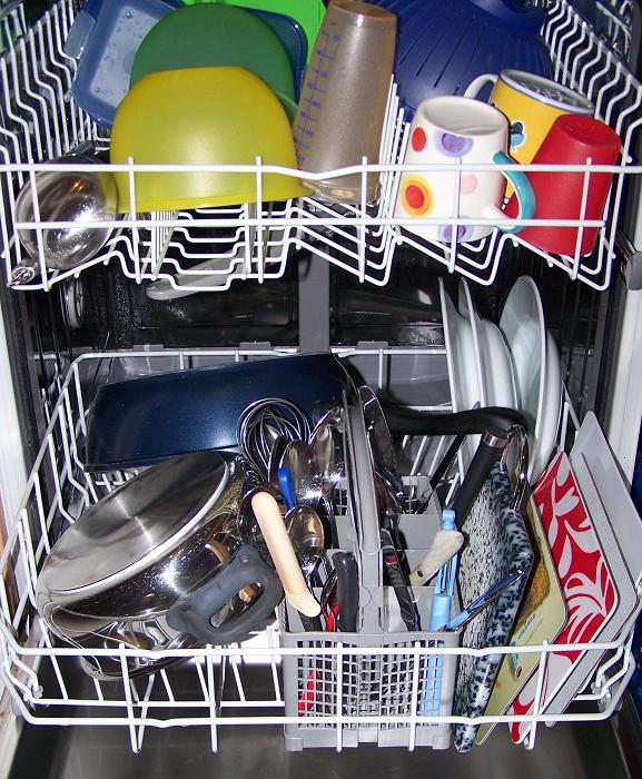 Dishwasher cleaning tips