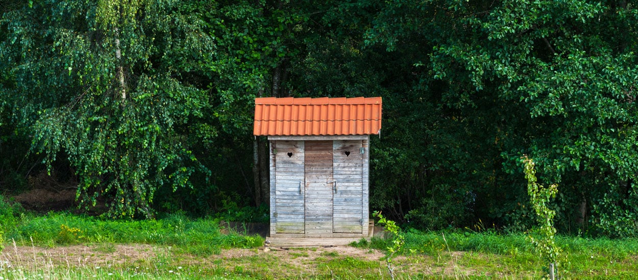 Installing a dry toilet