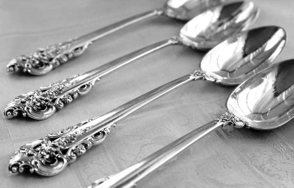 How to Clean Silver with Toothpaste-Step by Step