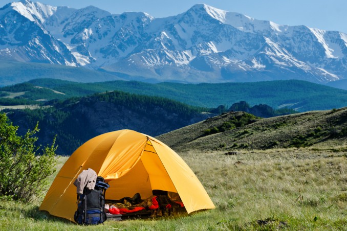 Holidays In The Tent: Everything You Need To Pack