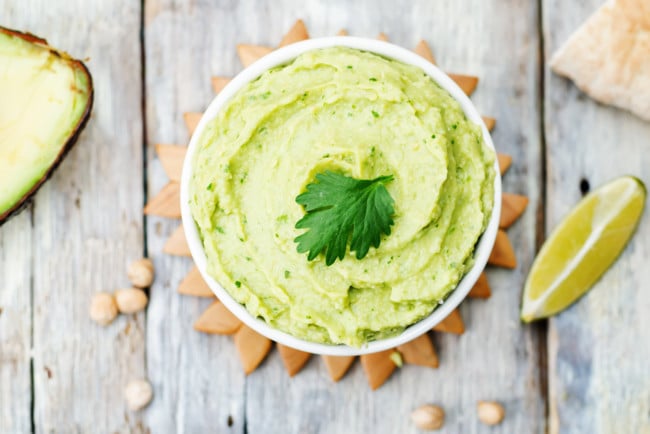 How To Make Avocado Chickpea Hummus: A Healthy Snack Recipe