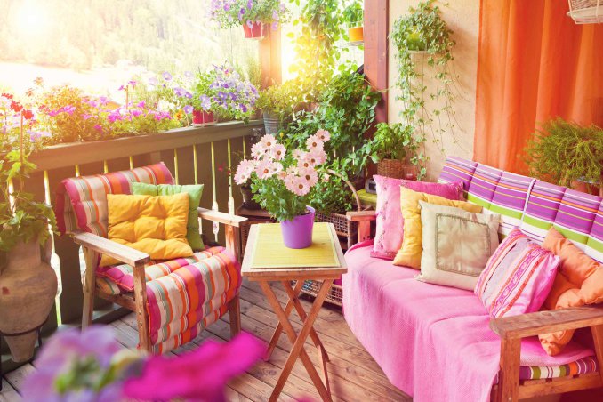How To Furnish A Terrace On A Budget: Practical Advice