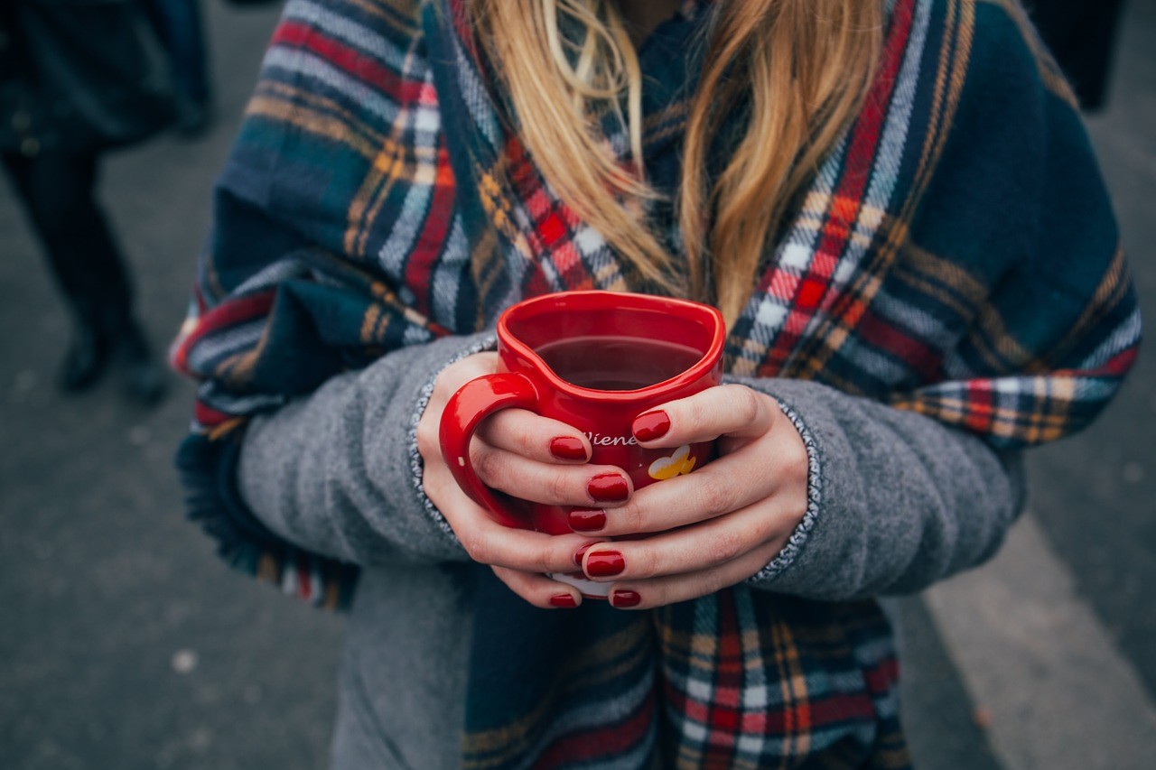 How to Make Nails Grow Faster with Homemade Recipes